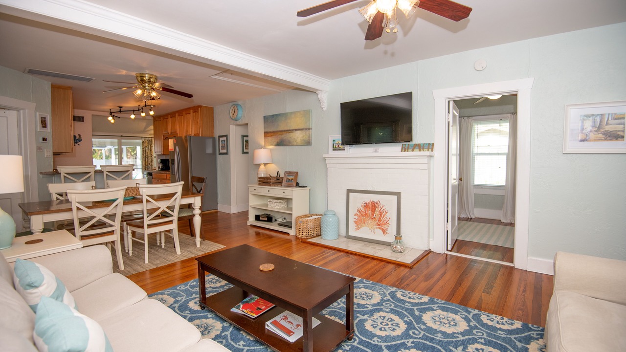 Photo of Livingroom in Gulfport