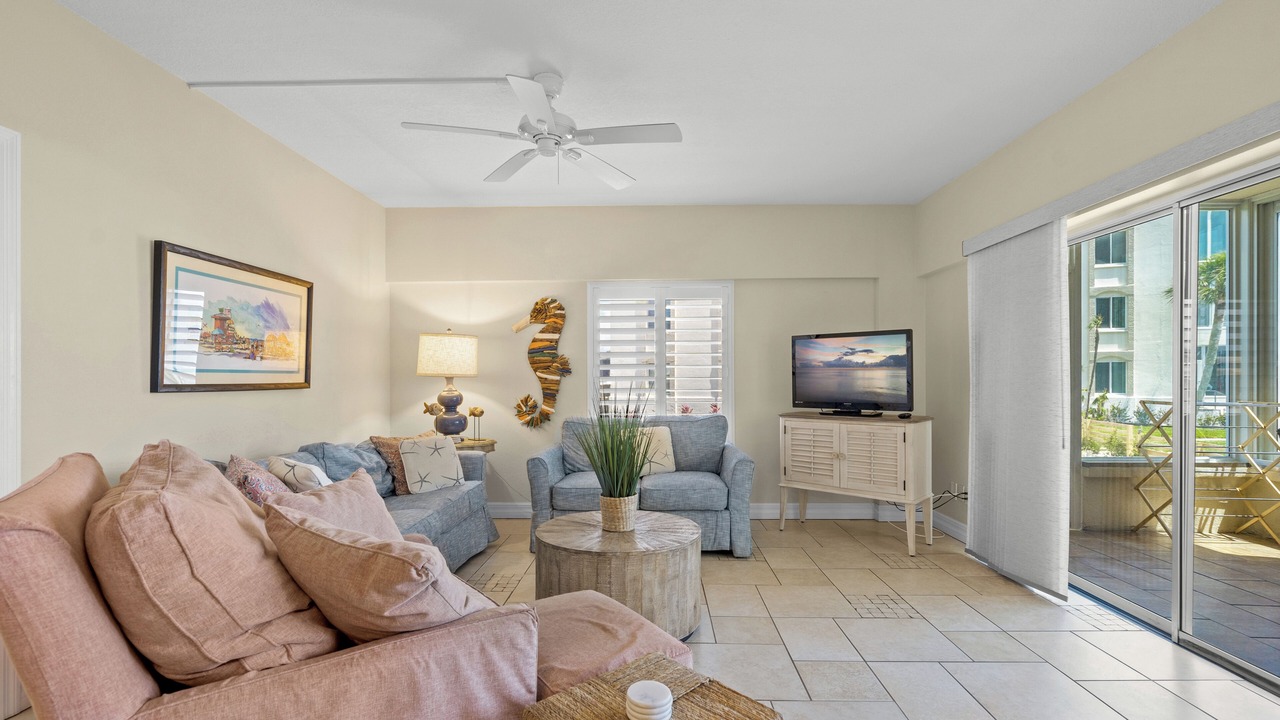 Photo of Livingroom in Siesta Key