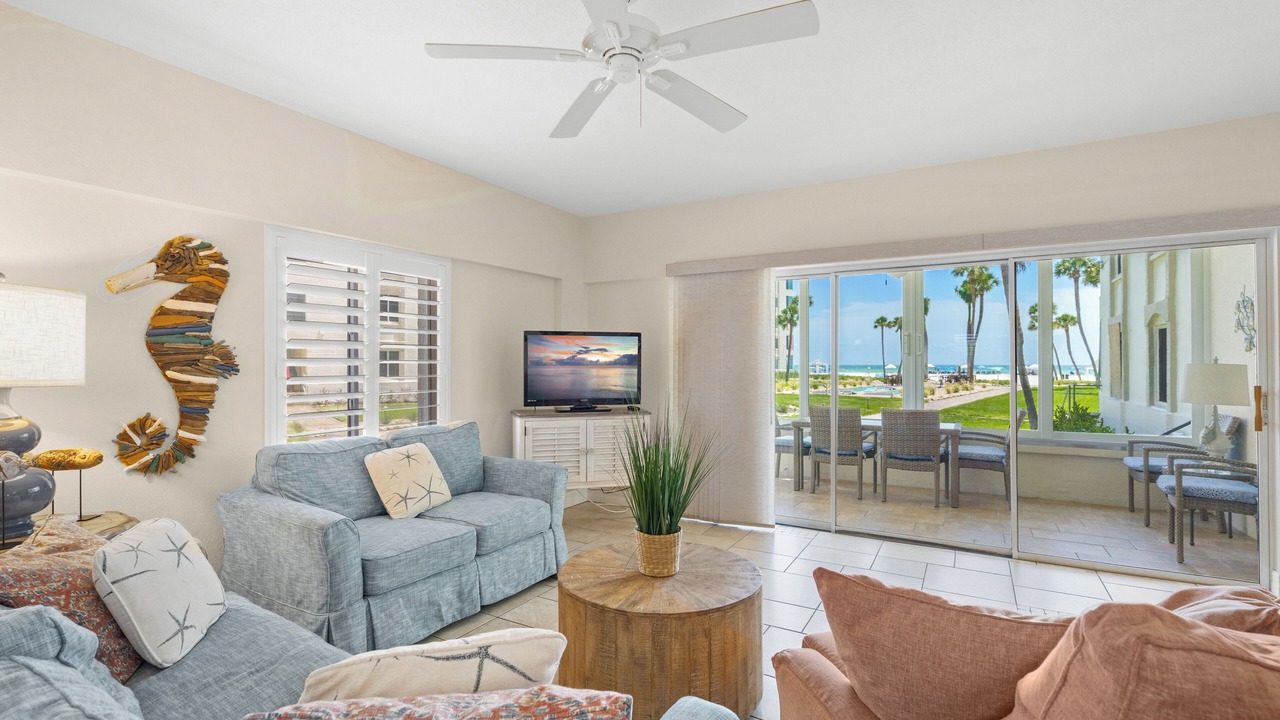 Photo of Livingroom in Siesta Key