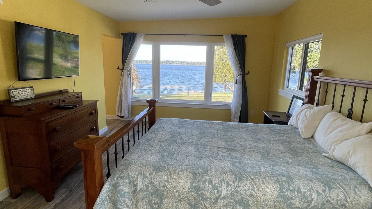 Photo of Bedroom in Winter Haven