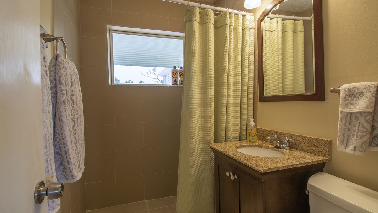 Photo of Bathroom in Jensen Beach
