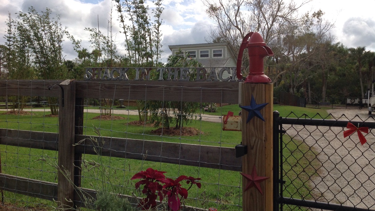 Photo of Outdoor in Palm City