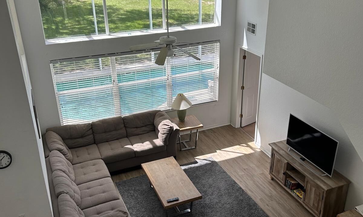 Photo of Livingroom in Pinewood Country Estates