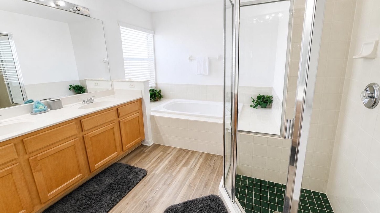 Photo of Bathroom in Pinewood Country Estates
