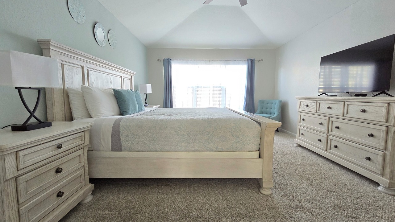 Photo of Bedroom in Windsor Hills