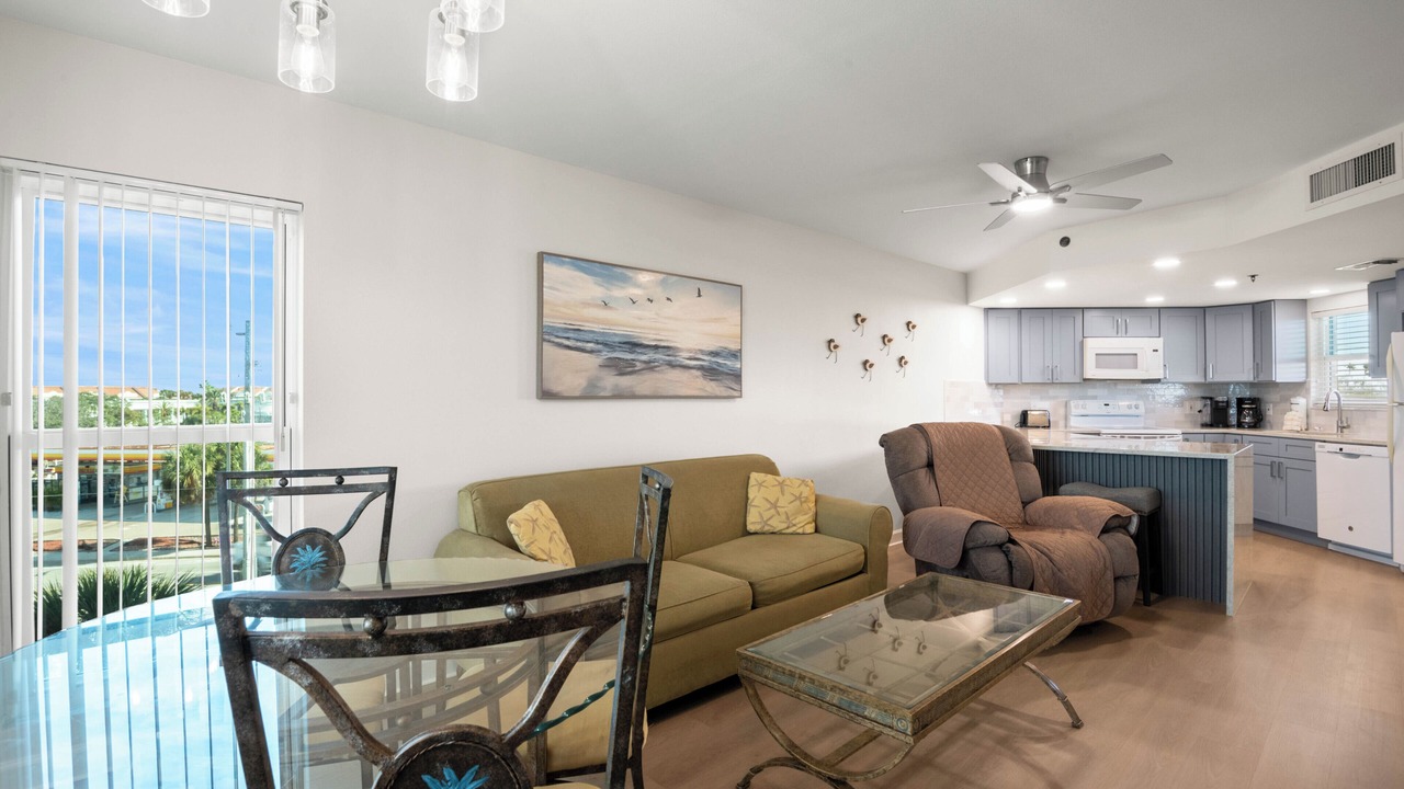 Photo of Livingroom in St. Pete Beach