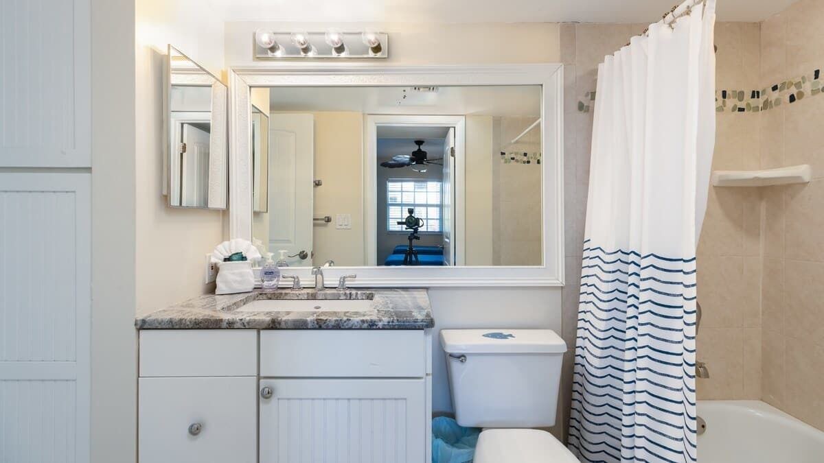 Photo of Bathroom in Tavernier