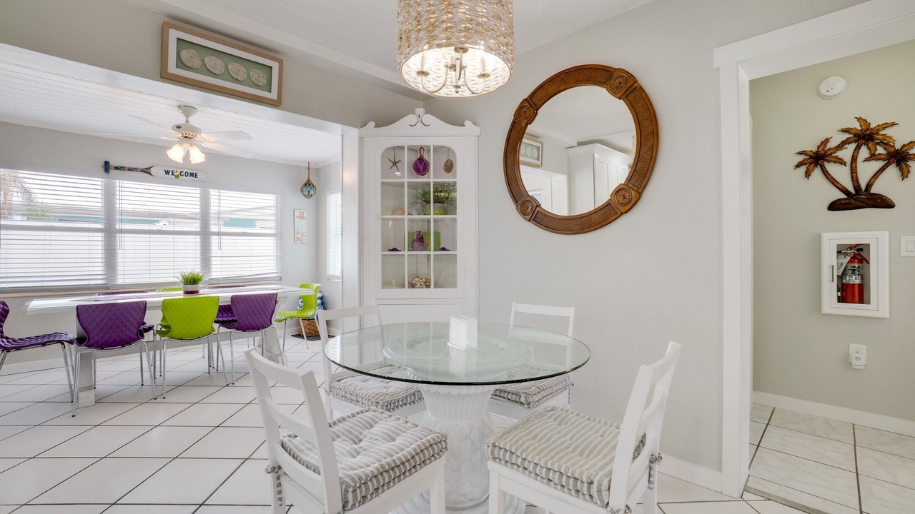Photo of Livingroom in Holmes Beach