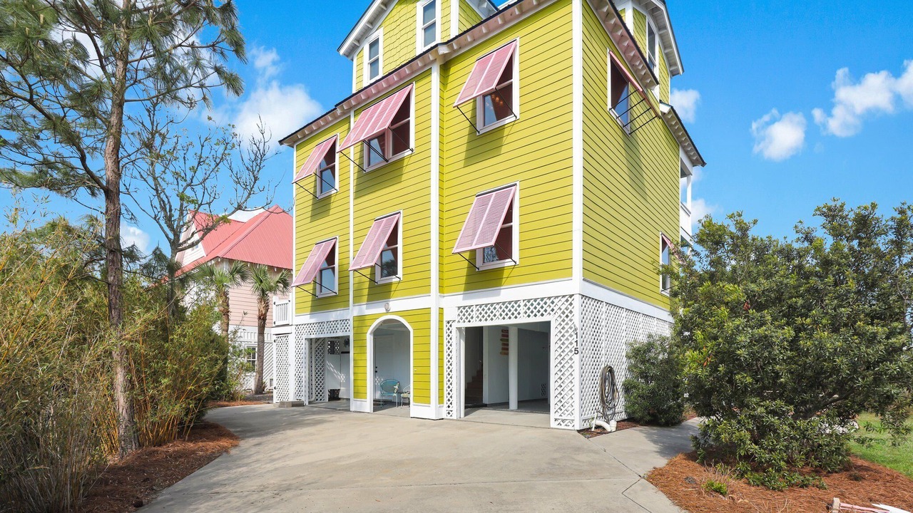 Photo of Outdoor in Oceanmarsh Subdivision