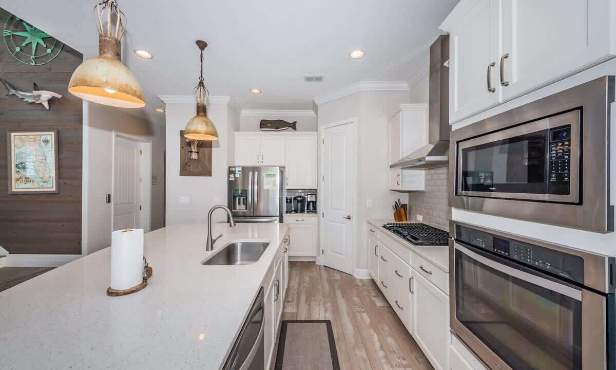 Photo of Kitchen in Redington Beach