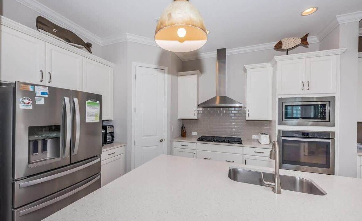 Photo of Kitchen in Redington Beach