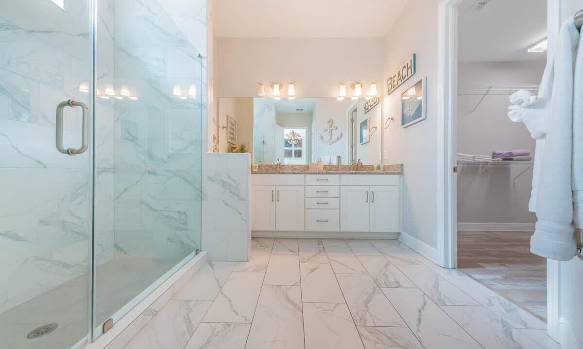 Photo of Bathroom in Redington Beach