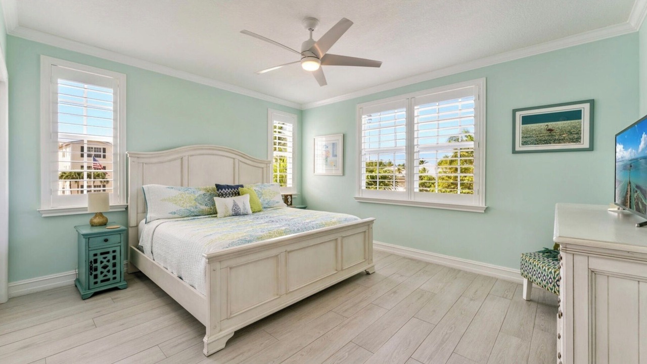 Photo of Bedroom in Islamorada