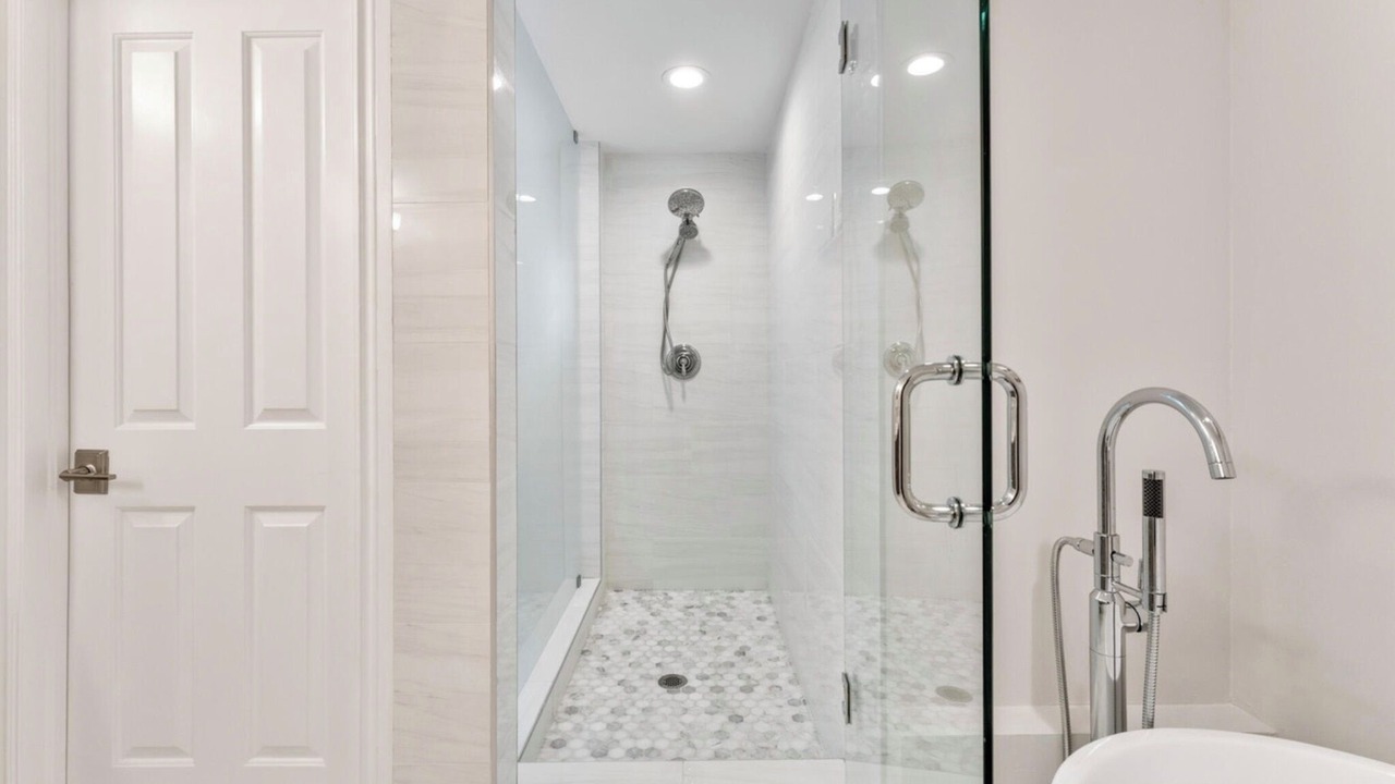 Photo of Bathroom in Islamorada