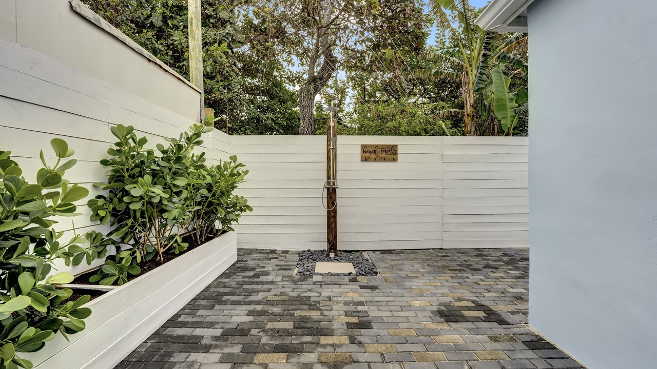 Photo of Outdoor in Briny Breezes