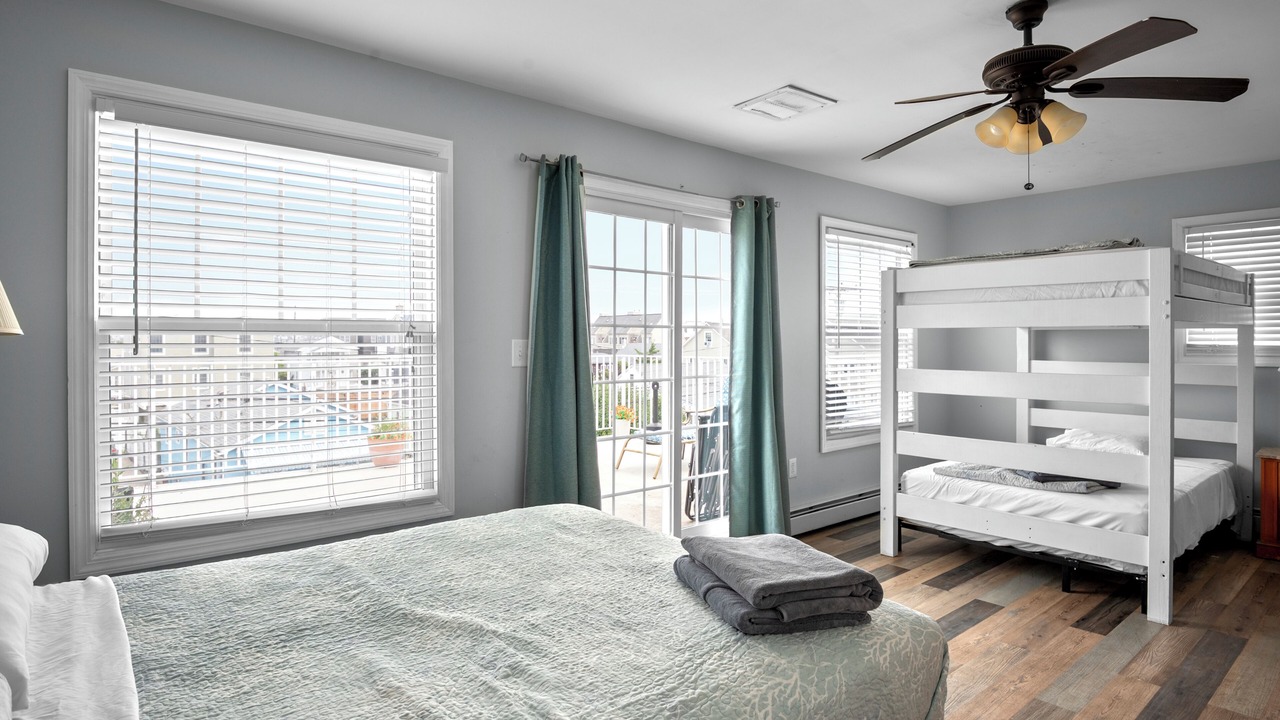 Photo of Bedroom in Seaside Heights