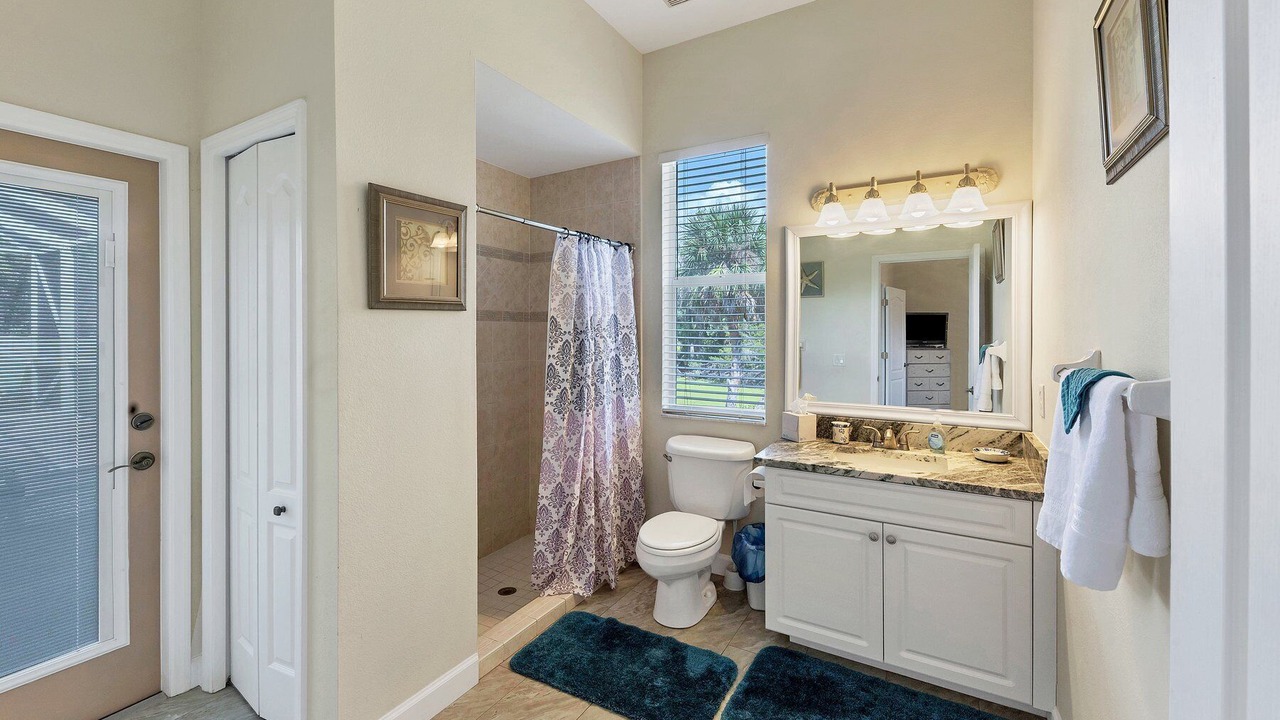 Photo of Bathroom in Englewood