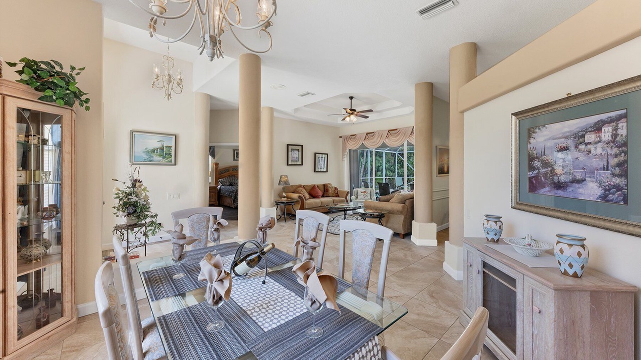 Photo of Livingroom in Englewood