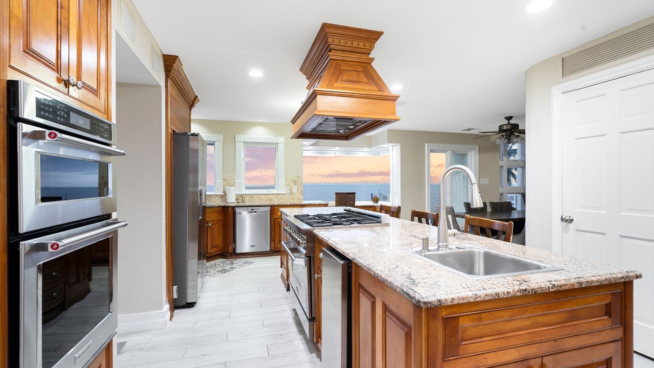 Photo of Kitchen in Marathon