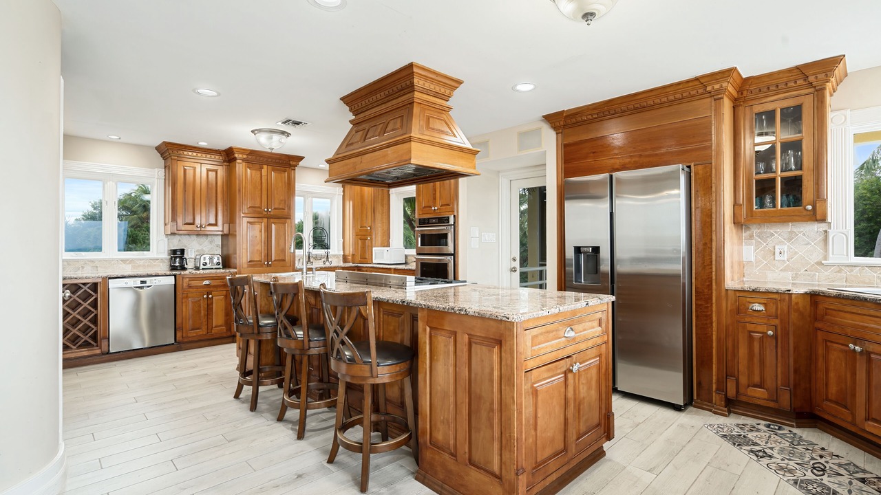 Photo of Kitchen in Marathon