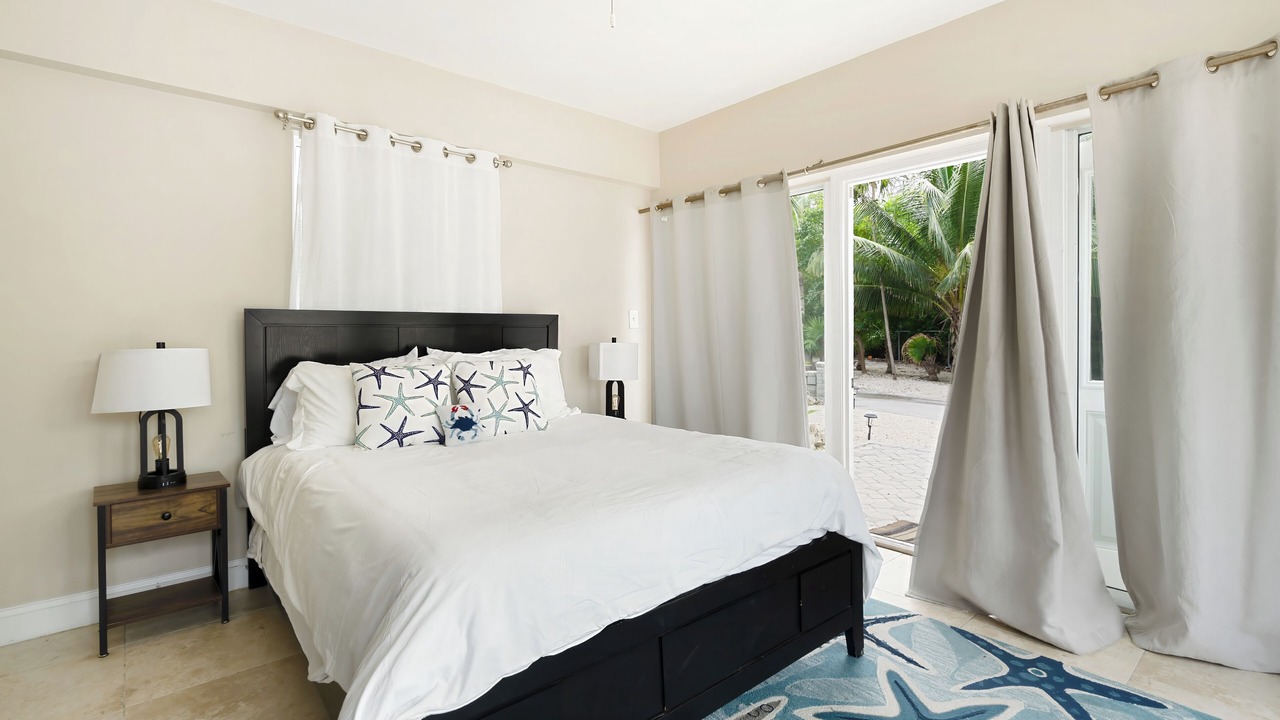Photo of Bedroom in Marathon