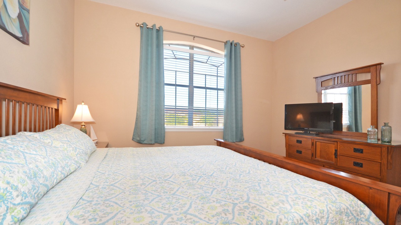 Photo of Bedroom in Loughman