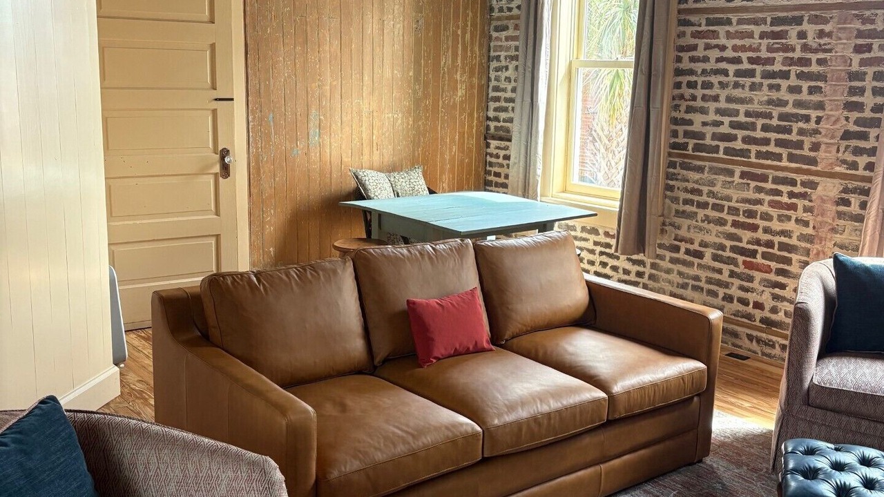 Photo of Livingroom in Historic Downtown