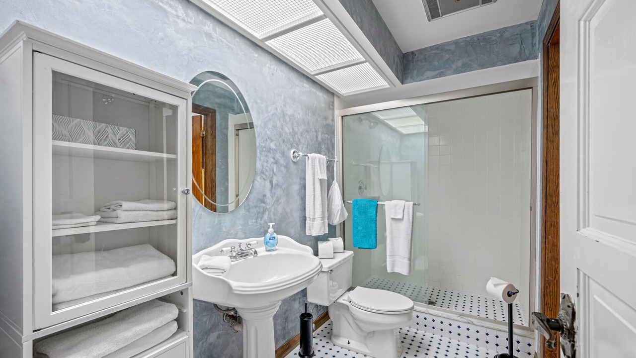Photo of Bathroom in Redington Beach