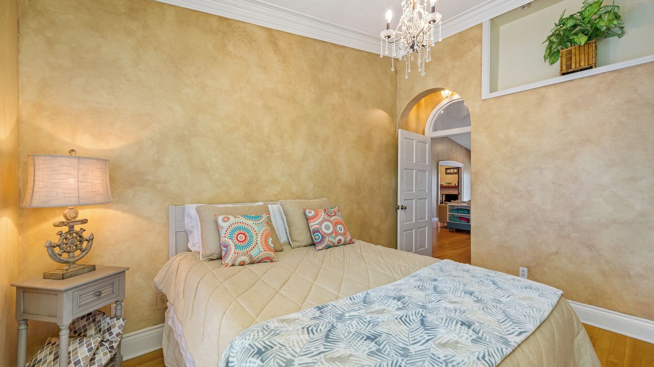 Photo of Bedroom in Redington Beach