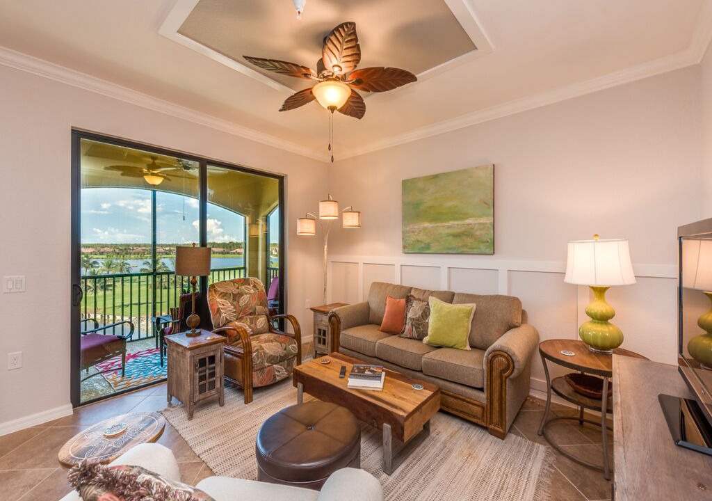 Photo of Livingroom in Naples
