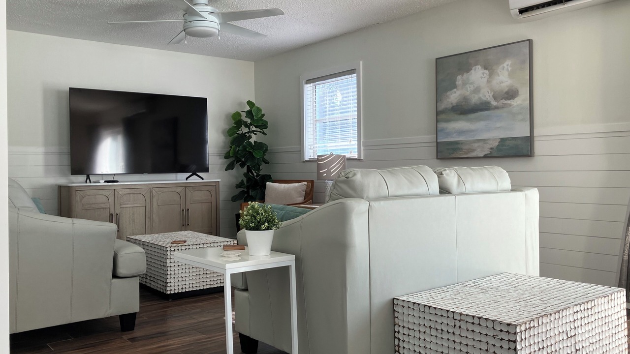 Photo of Bedroom in Holmes Beach