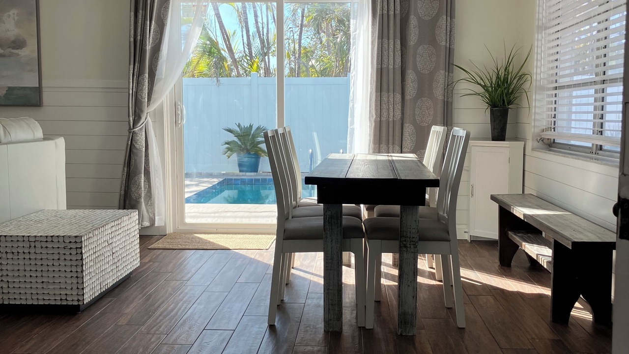 Photo of Bedroom in Holmes Beach
