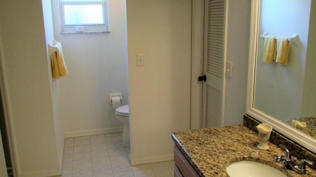 Photo of Bathroom in Melbourne Beach
