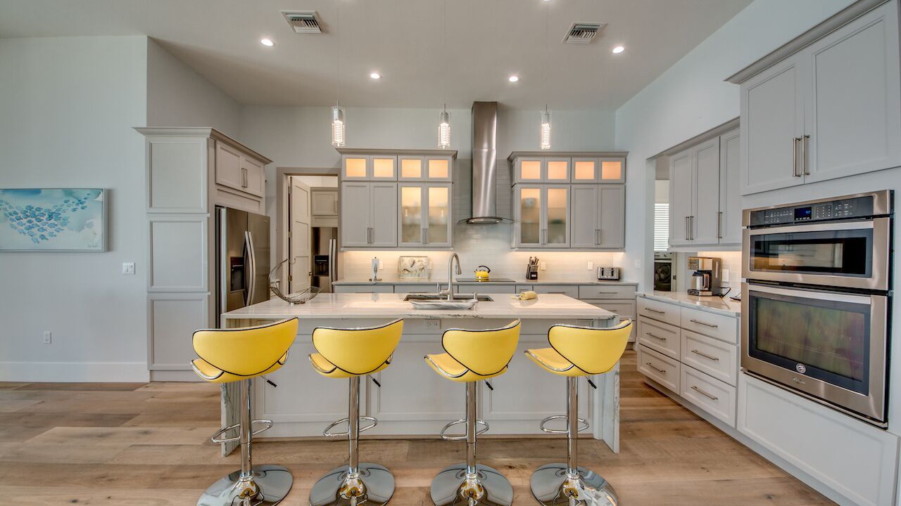 Photo of Kitchen in Yacht Club