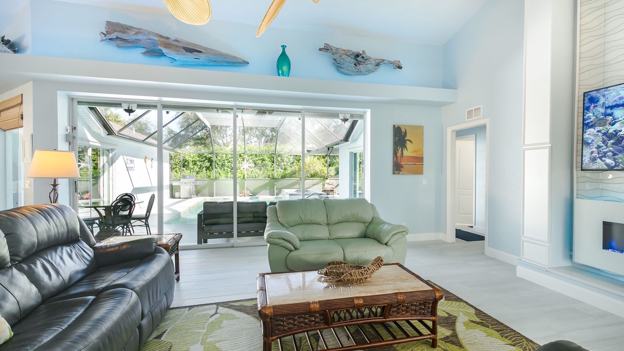 Photo of Livingroom in Central Naples