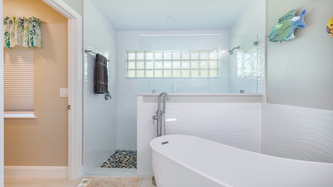 Photo of Bathroom in Central Naples