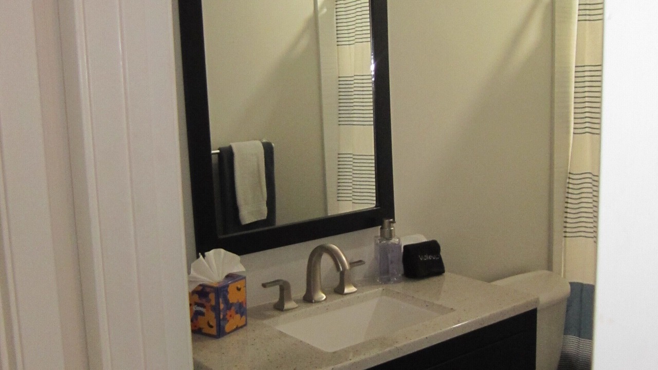Photo of Bathroom in Hunt Club