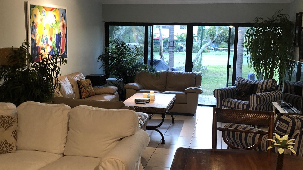 Photo of Livingroom in Islamorada