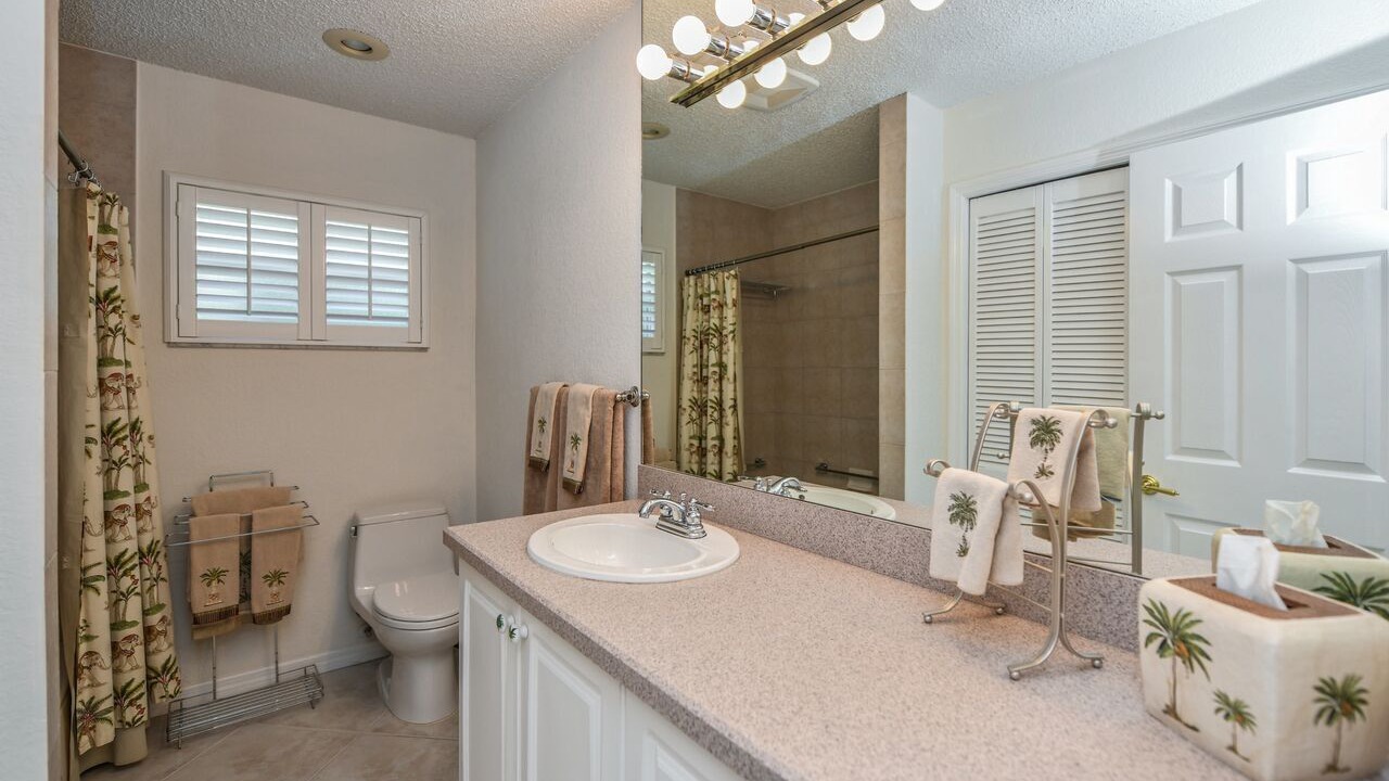 Photo of Bathroom in Longboat Key
