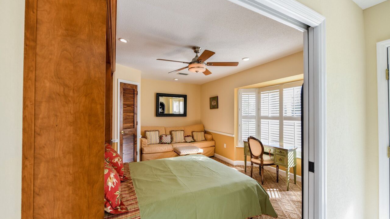 Photo of Bedroom in Longboat Key