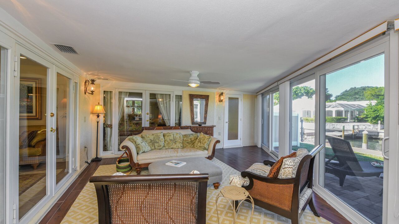 Photo of Livingroom in Longboat Key