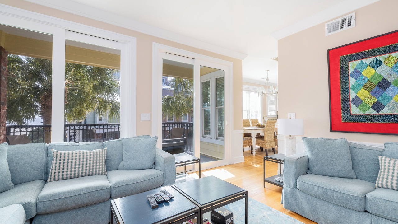 Photo of Livingroom in Isle of Palms