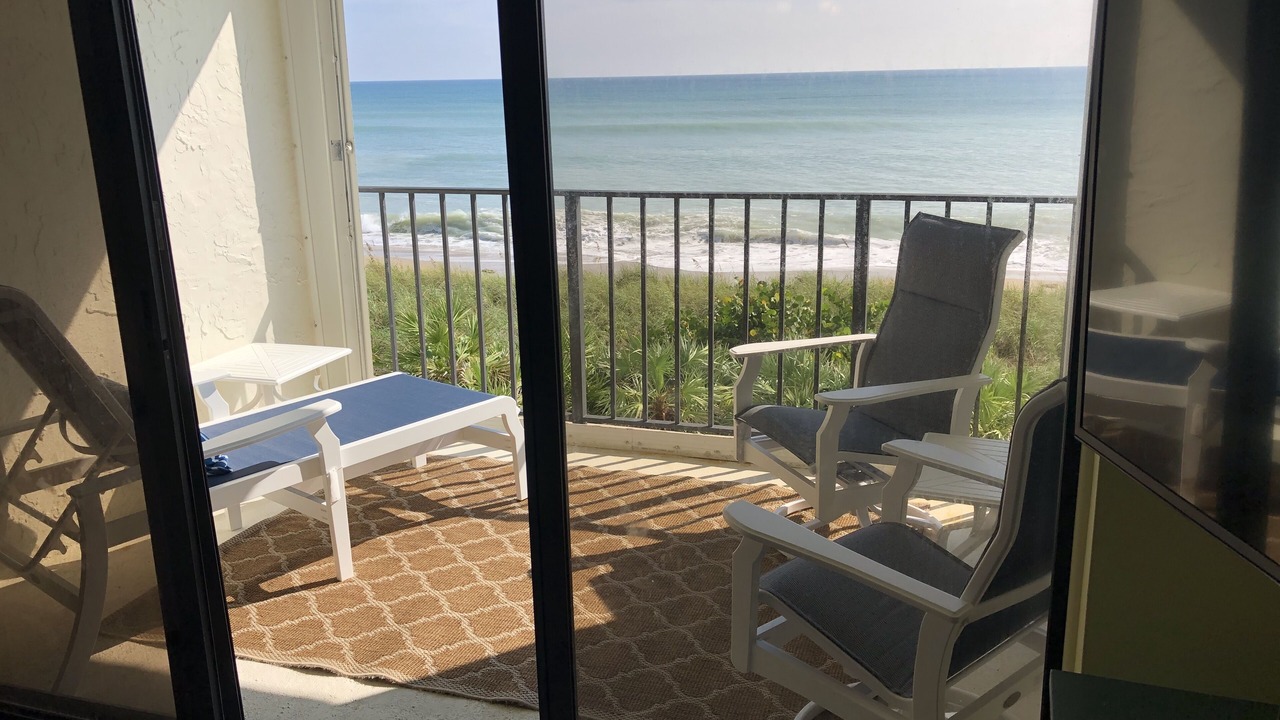 Photo of Patio Balcony in Hutchinson Island South