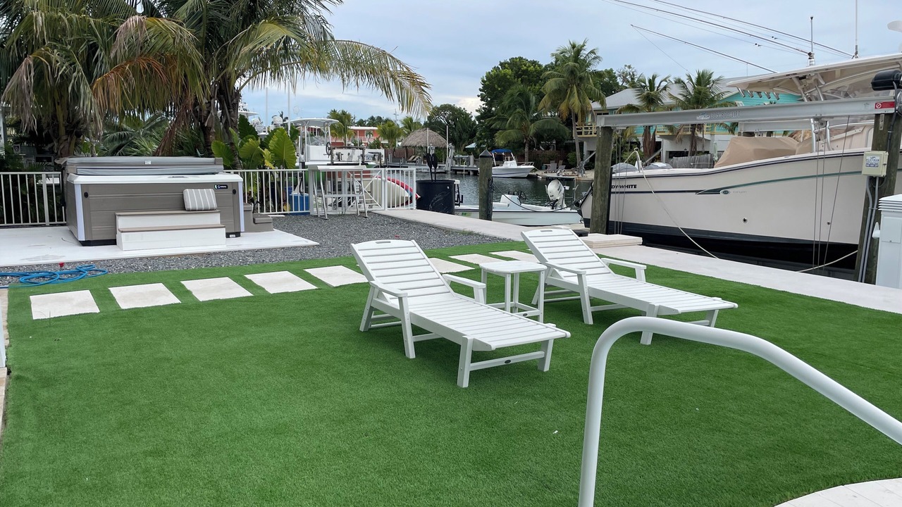 Photo of Patio Balcony in Venetian Shores