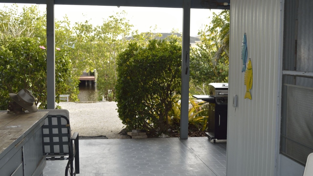 Photo of Patio Balcony in Pine Island Center
