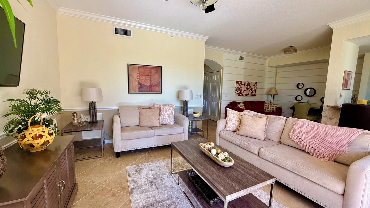 Photo of Livingroom in Naples