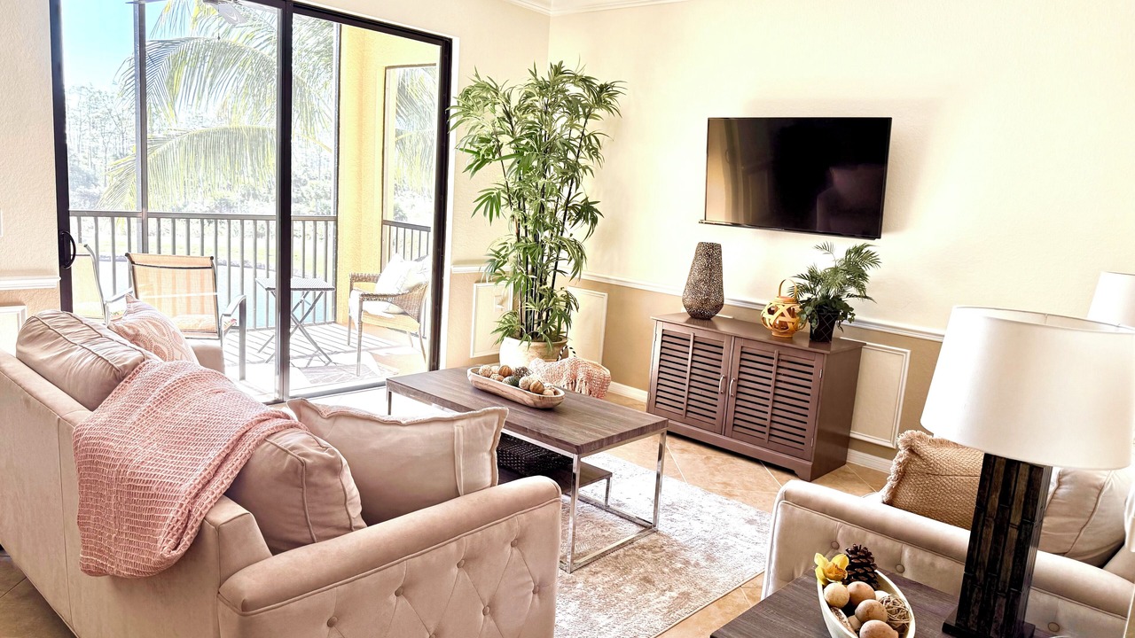 Photo of Livingroom in Naples