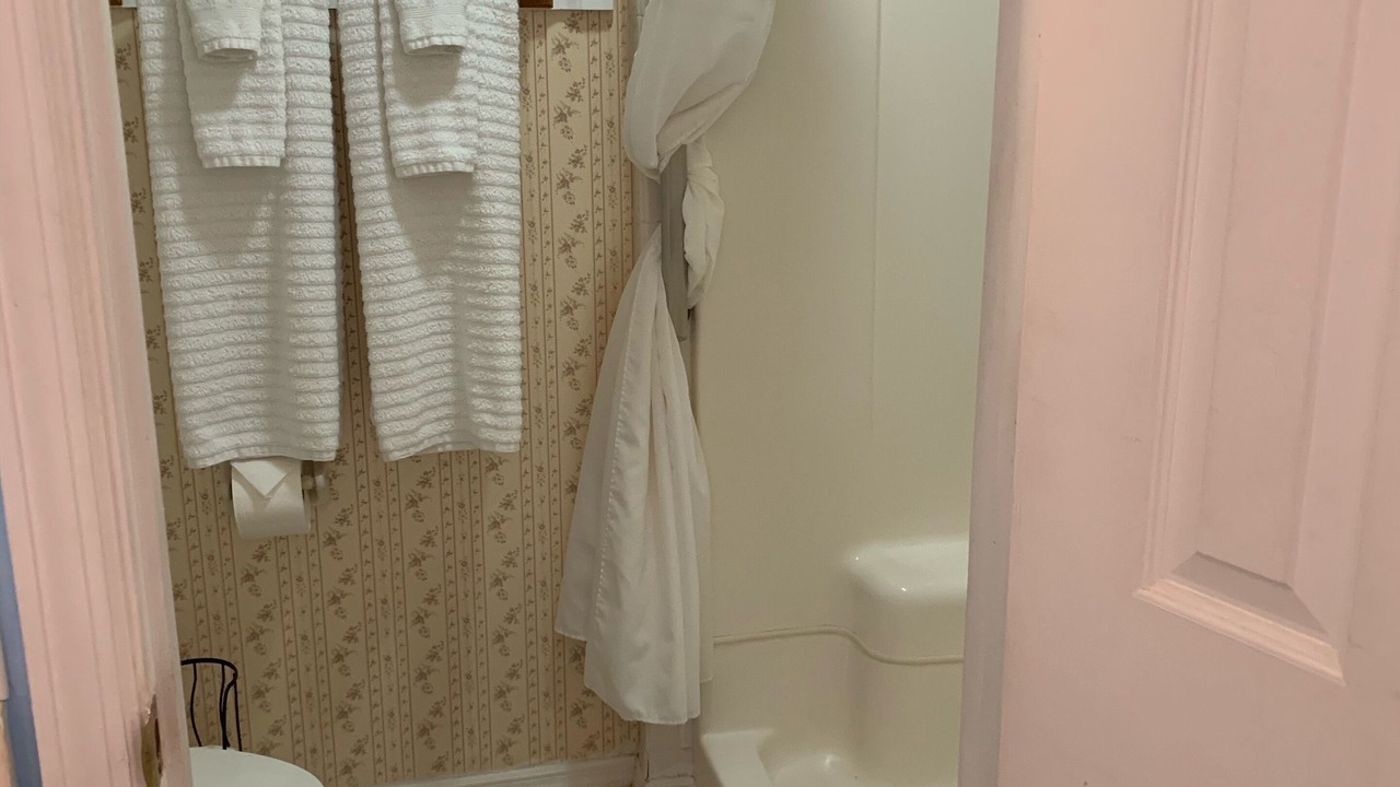 Photo of Bathroom in Port Malabar