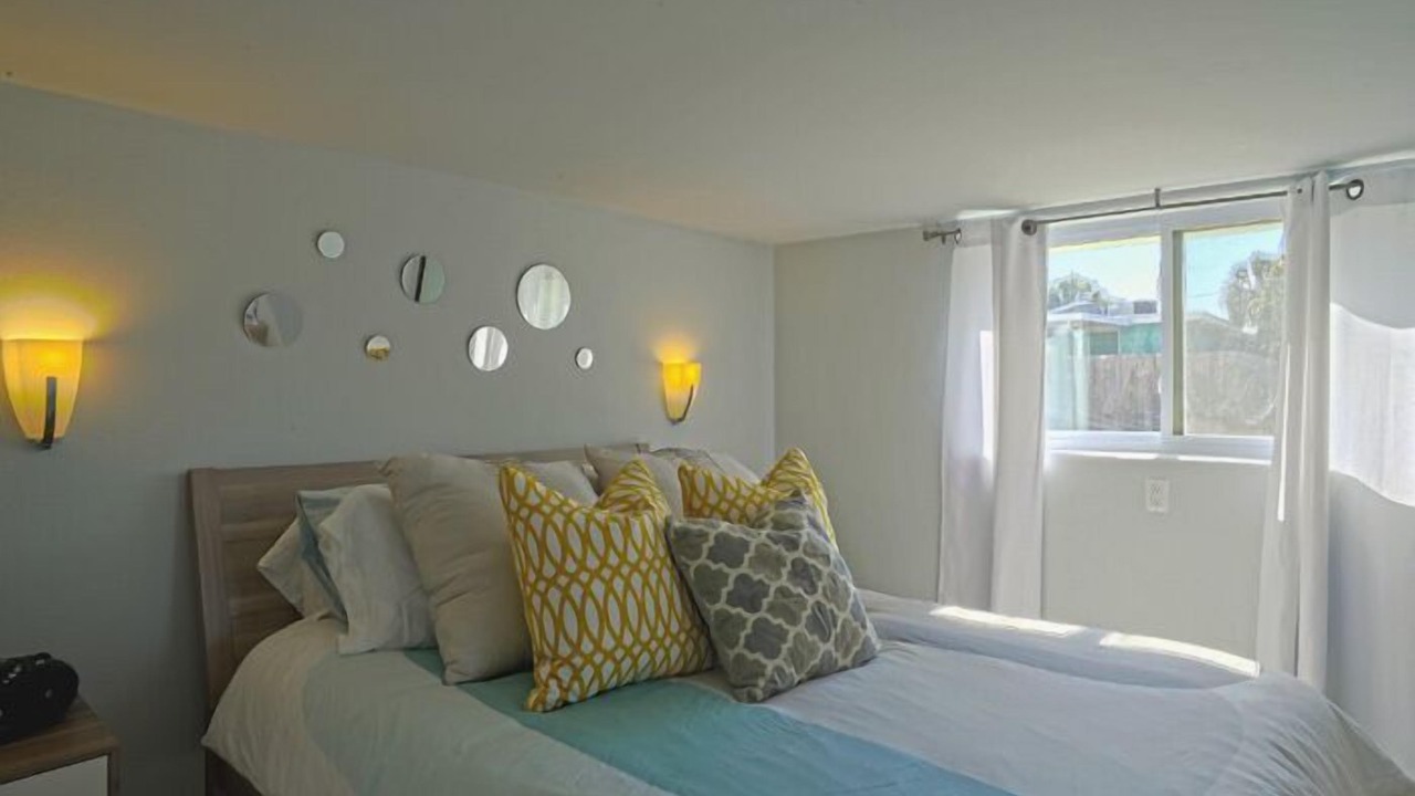 Photo of Bedroom in Gulfport