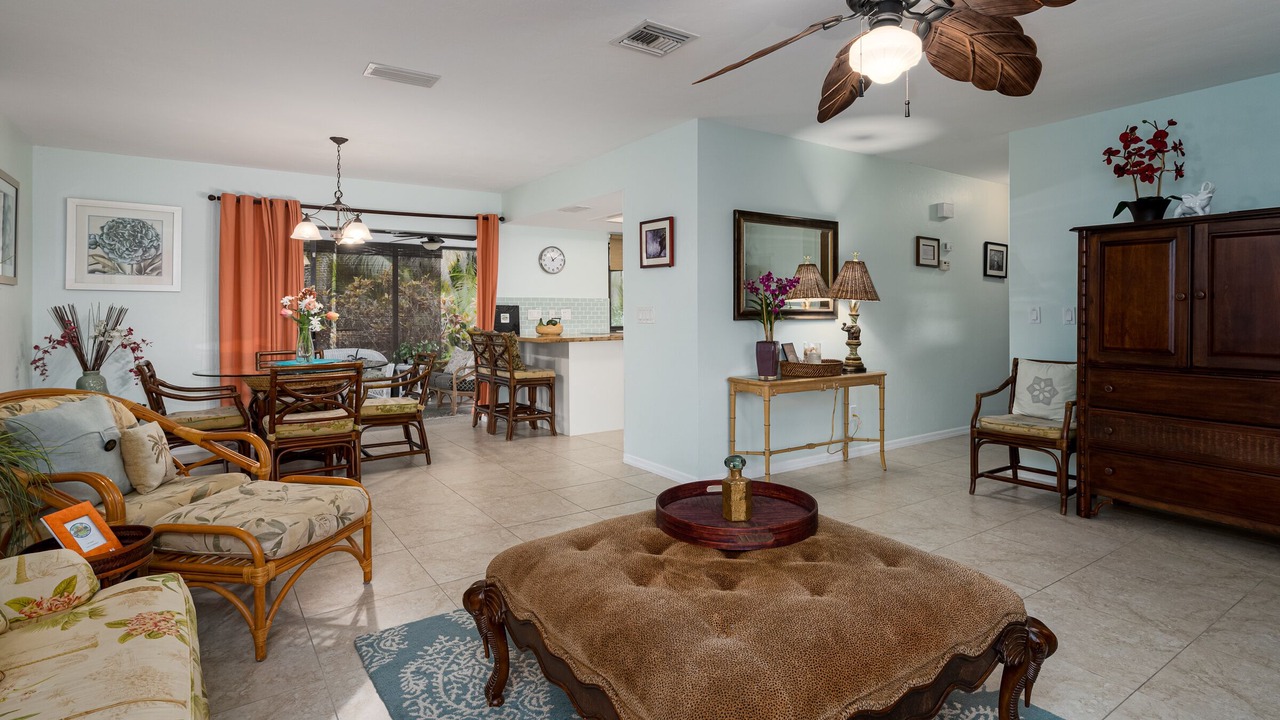 Photo of Livingroom in Bonita Springs